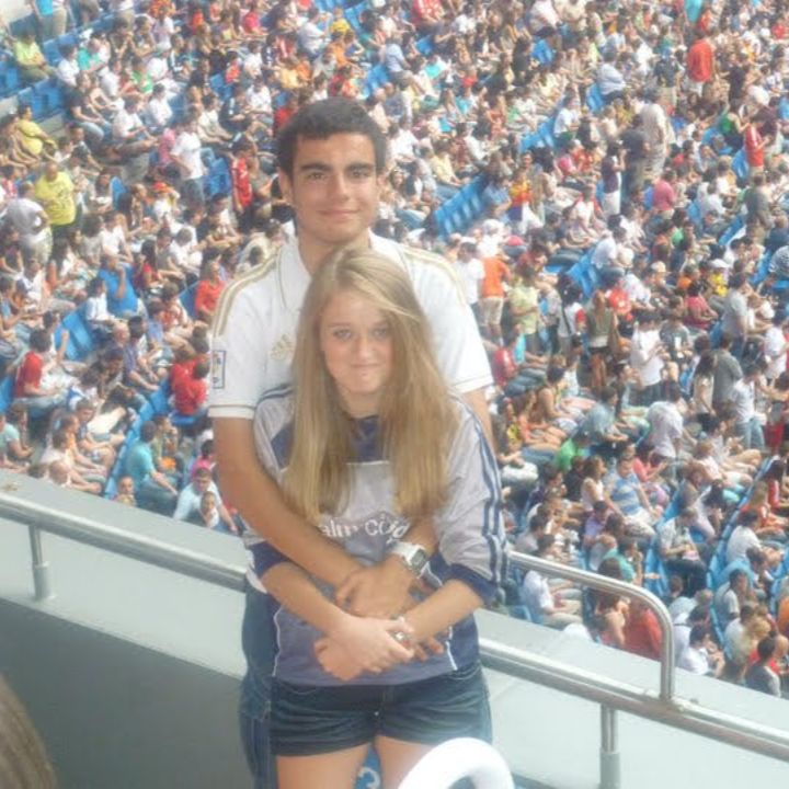 Carlos y Sandra cuando eran jovenes